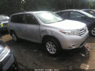 TOYOTA HIGHLANDER SE V6