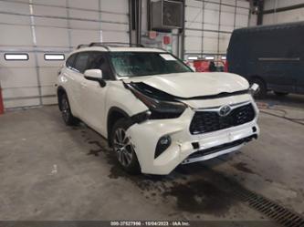 TOYOTA HIGHLANDER XLE