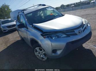 TOYOTA RAV4 LE