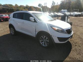 KIA SPORTAGE LX