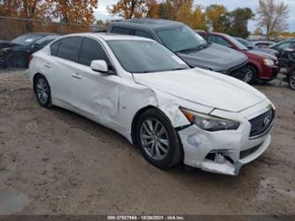 INFINITI Q50 PREMIUM