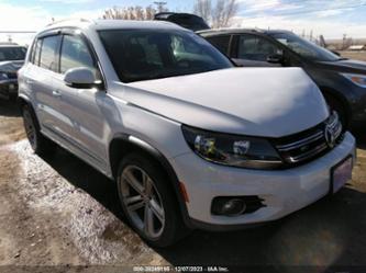 VOLKSWAGEN TIGUAN R-LINE