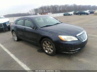 CHRYSLER 200 TOURING