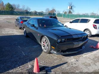 DODGE CHALLENGER SRT8