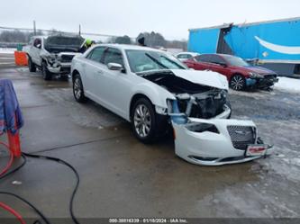 CHRYSLER 300 LIMITED AWD