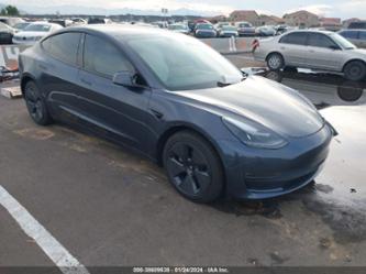 TESLA MODEL 3 LONG RANGE DUAL MOTOR ALL-WHEEL DRIVE