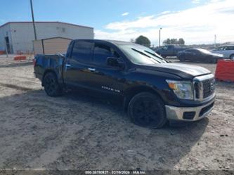 NISSAN TITAN SV