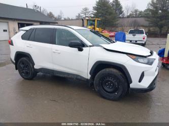 TOYOTA RAV4 LE