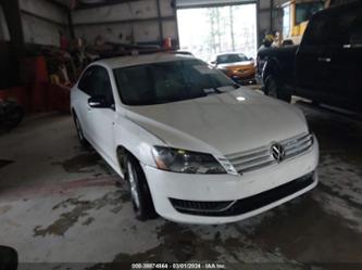 VOLKSWAGEN PASSAT 1.8T WOLFSBURG EDITION