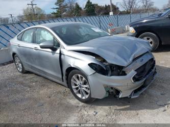 FORD FUSION HYBRID SE