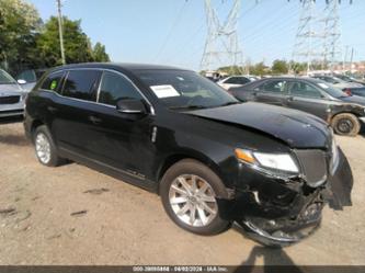 LINCOLN MKT LIVERY