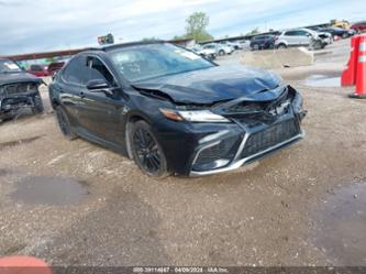 TOYOTA CAMRY XSE