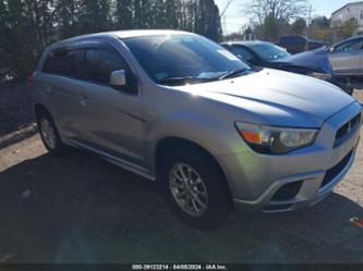 MITSUBISHI OUTLANDER SPORT ES