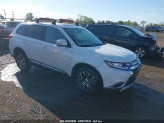 MITSUBISHI OUTLANDER SE