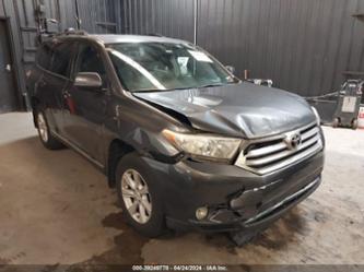 TOYOTA HIGHLANDER BASE V6