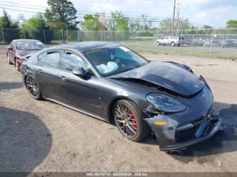 PORSCHE PANAMERA TURBO