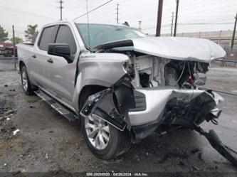 CHEVROLET SILVERADO 1500 2WD SHORT BED CUSTOM