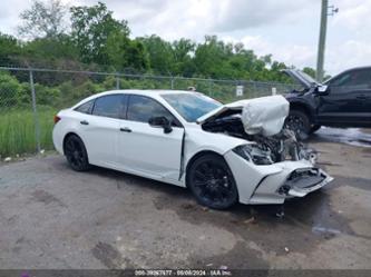 TOYOTA AVALON XSE NIGHTSHADE