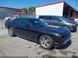 DODGE CHALLENGER SE