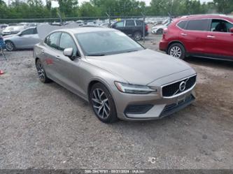 VOLVO S60 T6 MOMENTUM