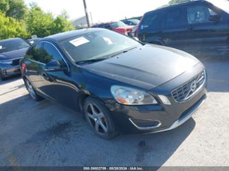 VOLVO S60 T5/T5 PLATINUM/T5 PREMIER/T5 PREMIER PLUS