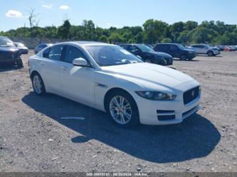 JAGUAR XE 25T PREMIUM