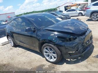 TESLA MODEL Y LONG RANGE DUAL MOTOR ALL-WHEEL DRIVE