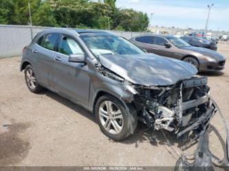 MERCEDES-BENZ GLA-CLASS 4MATIC