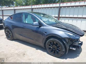 TESLA MODEL Y LONG RANGE DUAL MOTOR ALL-WHEEL DRIVE