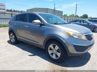 KIA SPORTAGE LX