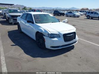 CHRYSLER 300 TOURING