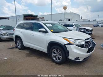 TOYOTA HIGHLANDER XLE V6