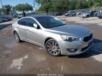 KIA CADENZA PREMIUM