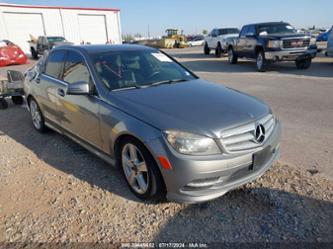 MERCEDES-BENZ C-CLASS LUXURY/SPORT