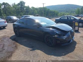 TESLA MODEL 3 LONG RANGE DUAL MOTOR ALL-WHEEL DRIVE