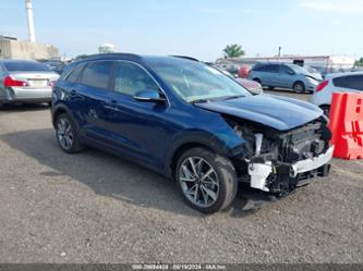 KIA NIRO TOURING SE