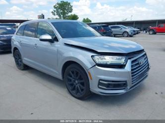 AUDI Q7 2.0T PREMIUM