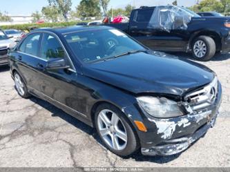 MERCEDES-BENZ C-CLASS LUXURY/SPORT