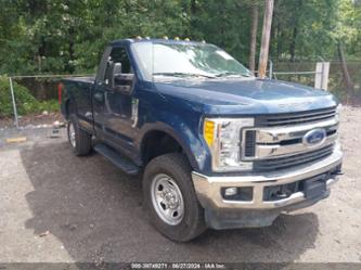 FORD F-250 XLT