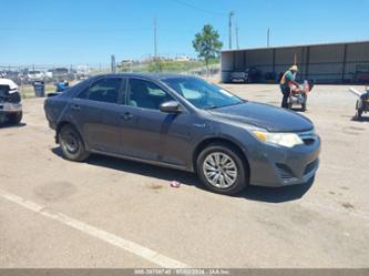 TOYOTA CAMRY HYBRID LE