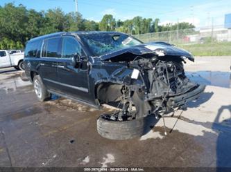 CADILLAC ESCALADE PREMIUM LUXURY