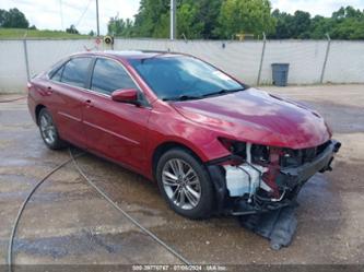 TOYOTA CAMRY SE