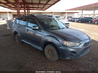 MITSUBISHI OUTLANDER ES