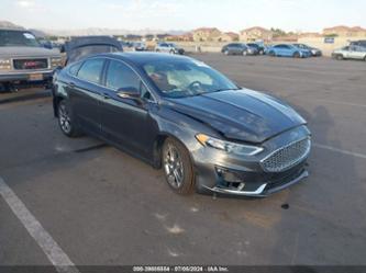 FORD FUSION HYBRID TITANIUM