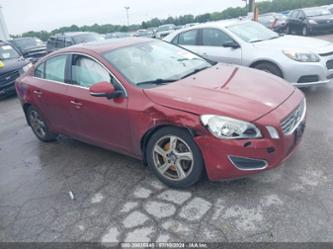 VOLVO S60 T5