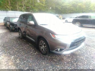 MITSUBISHI OUTLANDER SE