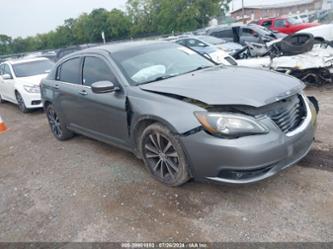 CHRYSLER 200 TOURING