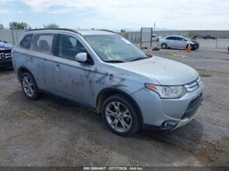 MITSUBISHI OUTLANDER SE