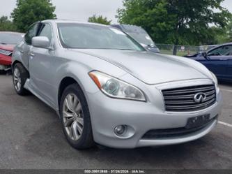 INFINITI M37