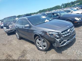 MERCEDES-BENZ GLA-CLASS 4MATIC